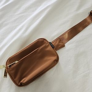 BUM BAG/BELT BAG